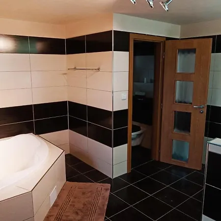Prostorny Apartman V Chko Krivoklatsko Městečko